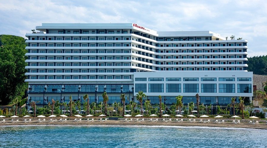 Ramada Plaza Hotel & Spa